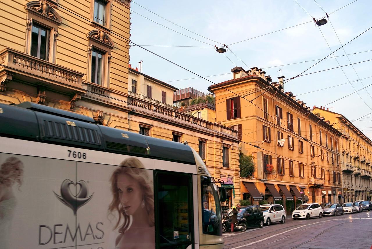 Bnbutler - Col Di Lana - Navigli Apartment - Darsena Mediolan Zewnętrze zdjęcie