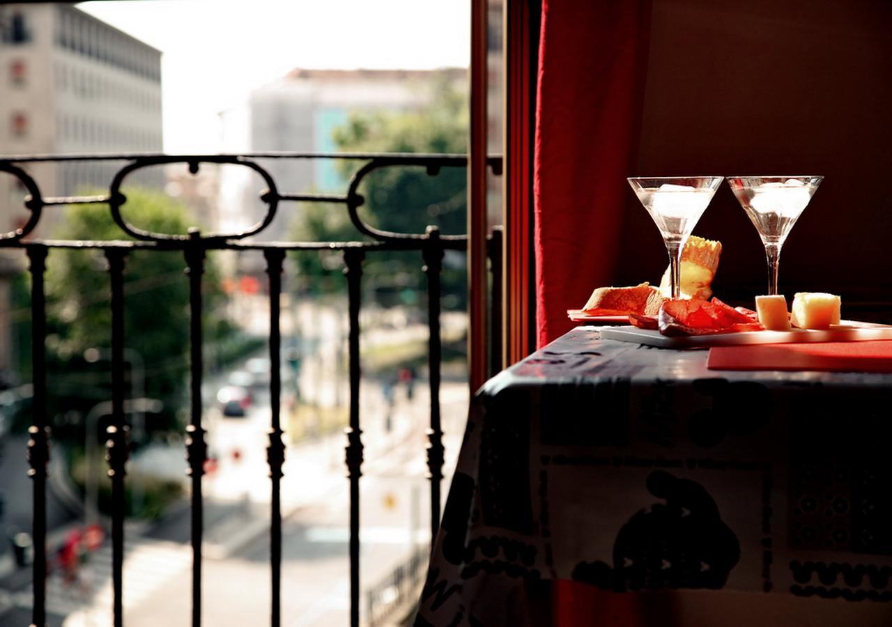 Bnbutler - Col Di Lana - Navigli Apartment - Darsena Mediolan Zewnętrze zdjęcie